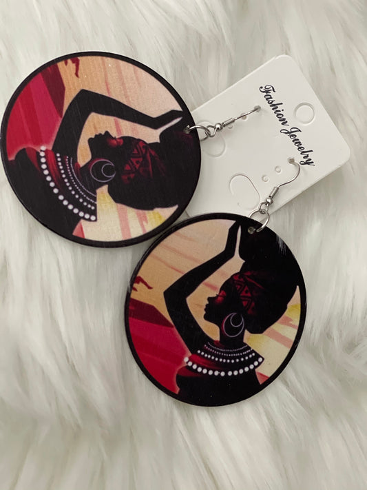 Carrying the weight Gracefully Fashion Earrings