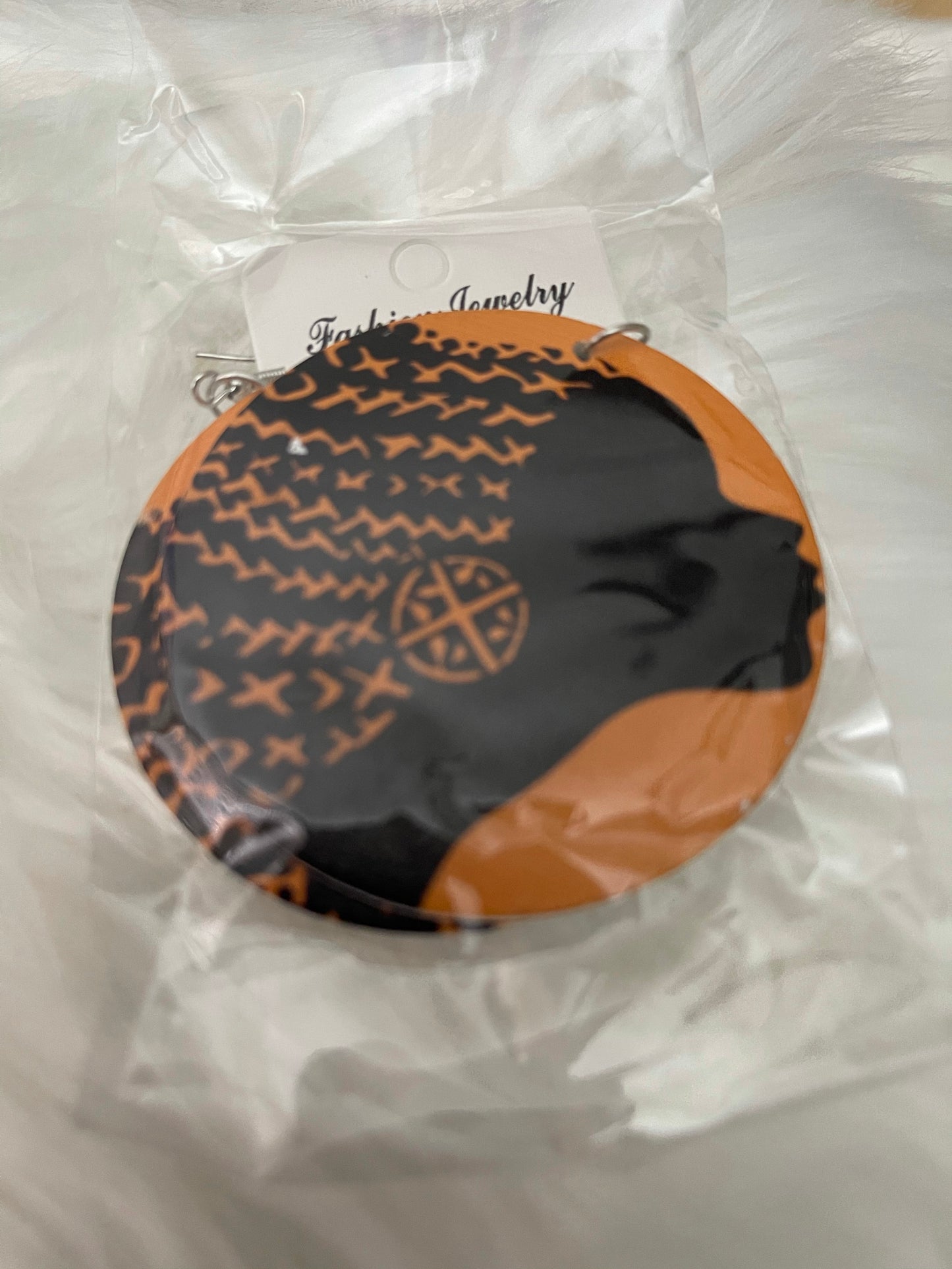 Peaceful Beauty Fashion Earrings